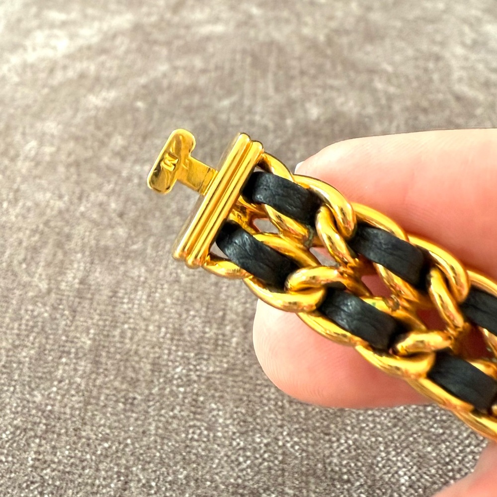 Authentic CHANEL Premiere watch size Medium M gold and black leather bracelet - Picture 11 of 16